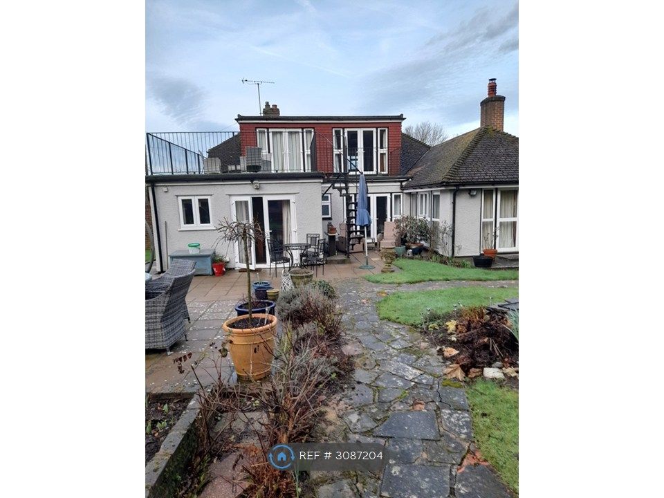 Property photo 2 of 12 Rear Gardens.