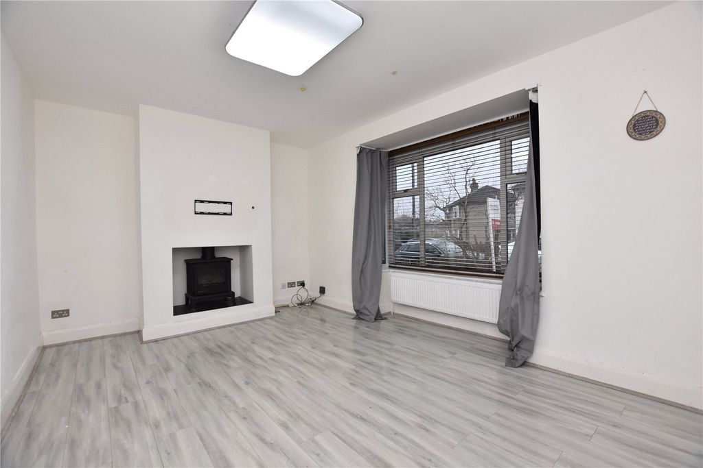 Property photo 2 of 13 Picture No. 22