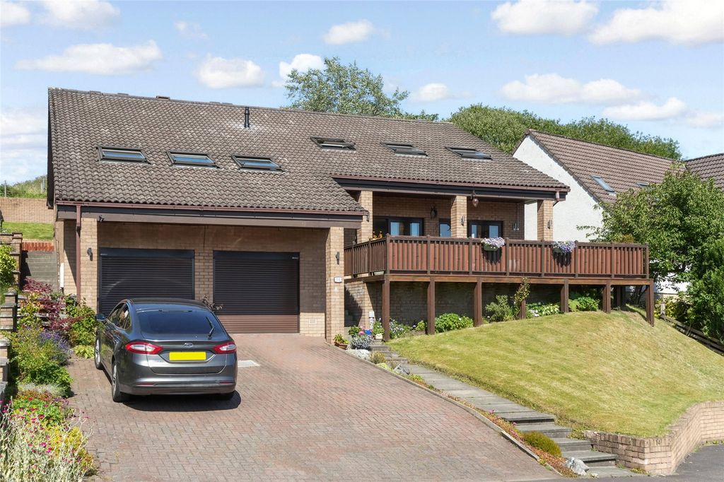 Property photo 1 of 23 External
