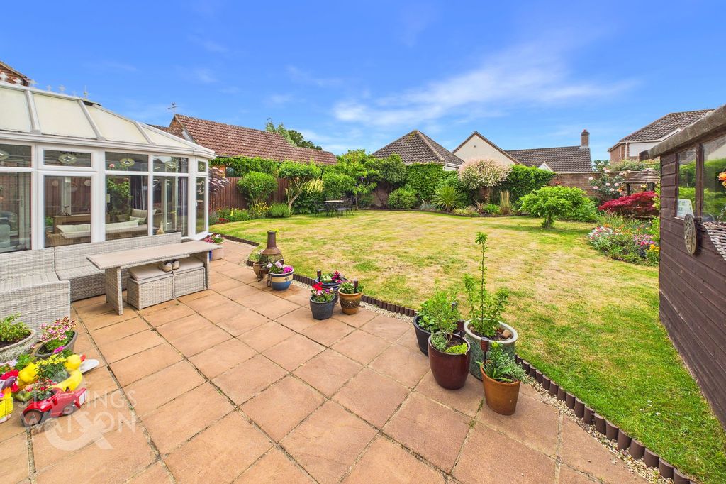 Property photo 3 of 26
