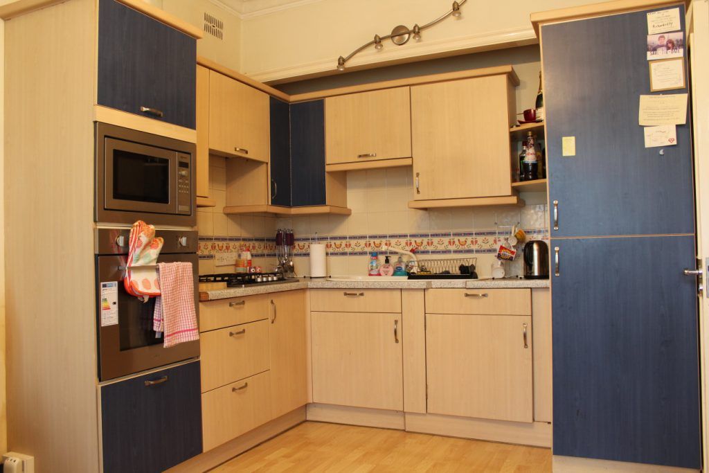 Property photo 3 of 4