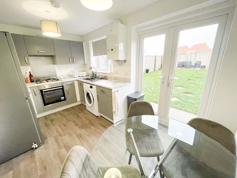 Property photo 3 of 10 Photo 3