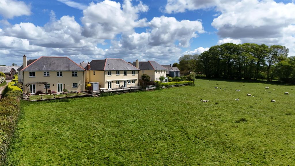 Property photo 3 of 37 Dji_20260515130227_0038_D.Jpg