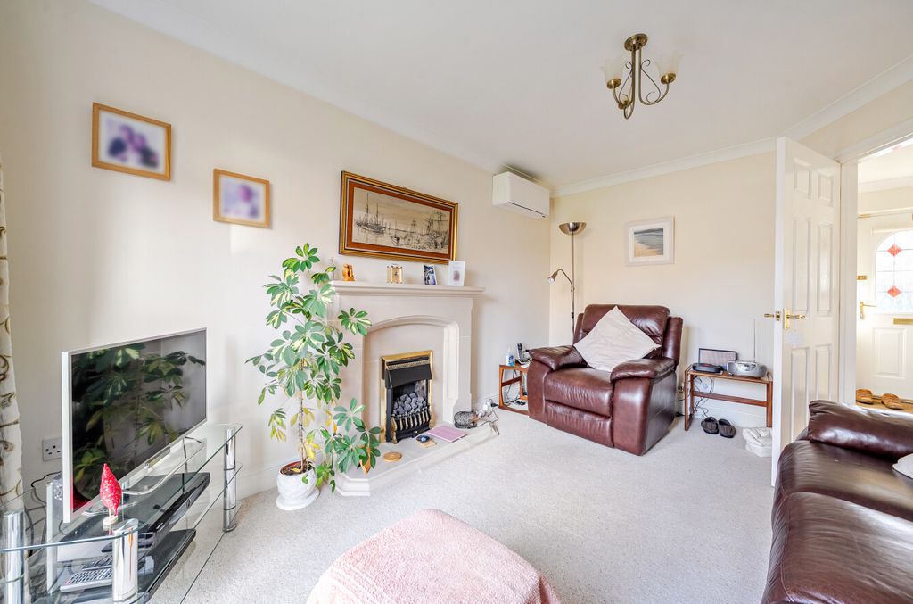 Property photo 3 of 22 1372734-21-68Fb89...