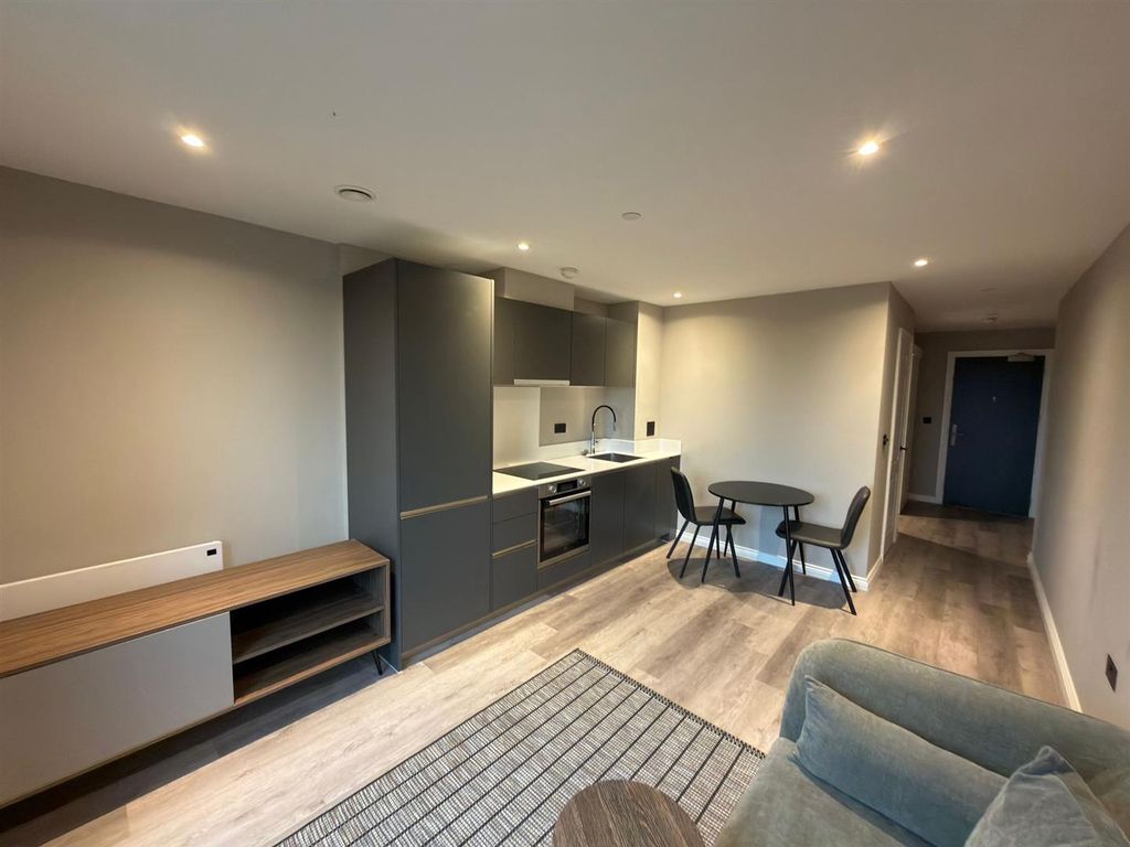 Property photo 1 of 12 Whatsapp Image 2026-02-10 At 15.04.12 (2).Jpeg