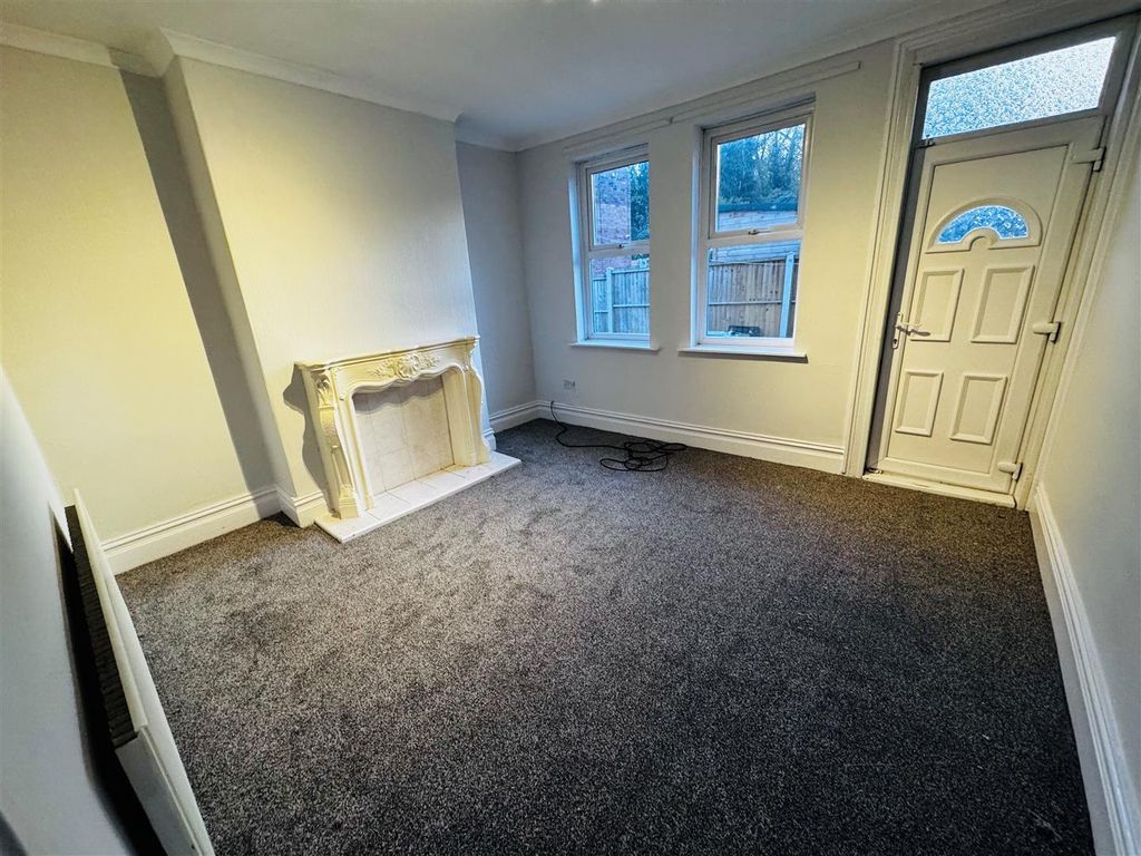 Property photo 3 of 9 Img_0585.Jpg