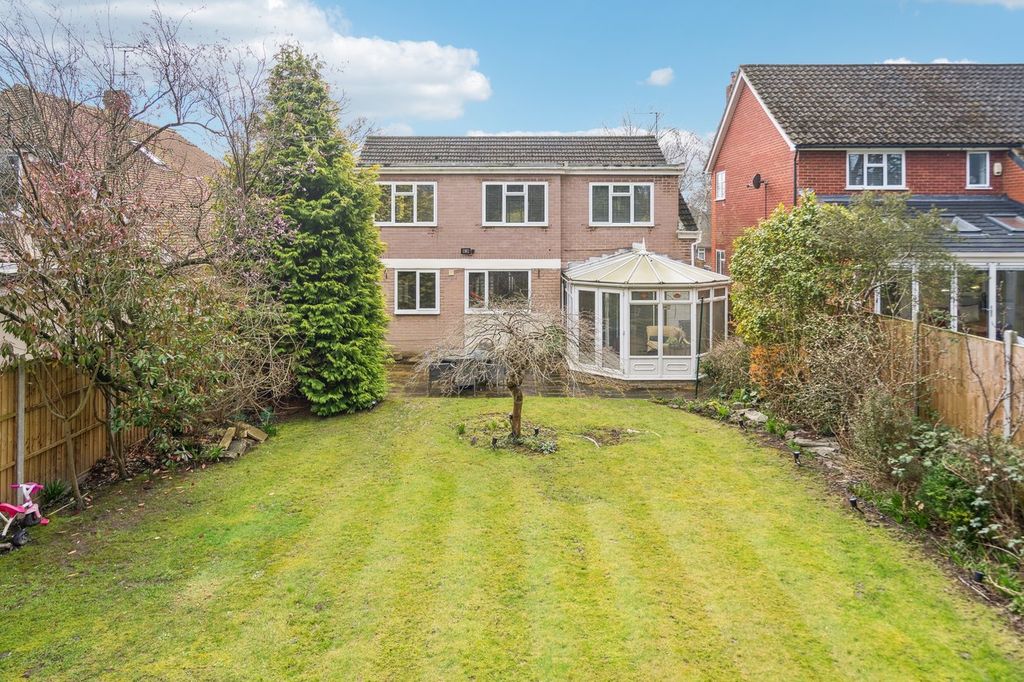 Property photo 2 of 21