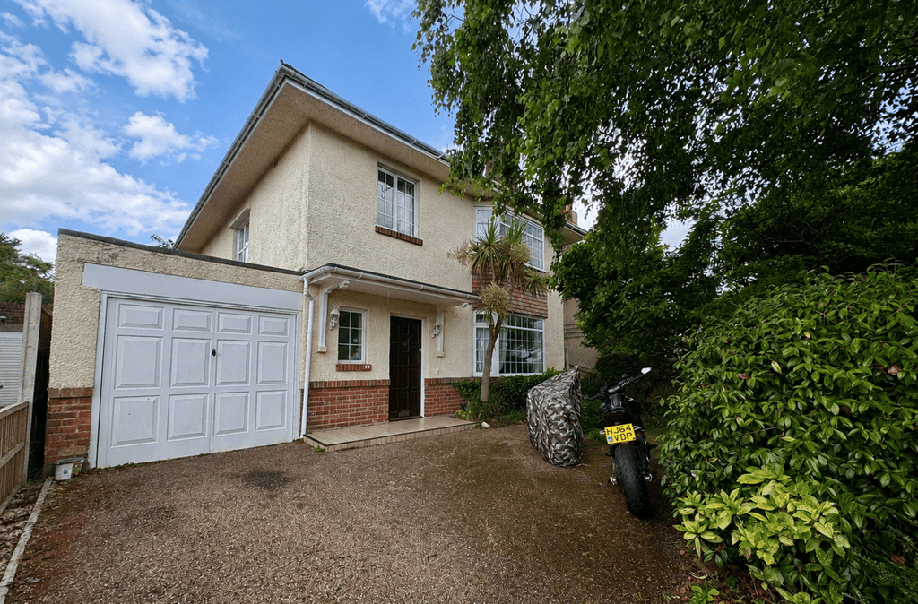 Property photo 3 of 19