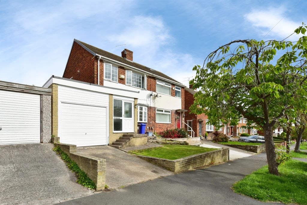 Property photo 1 of 16