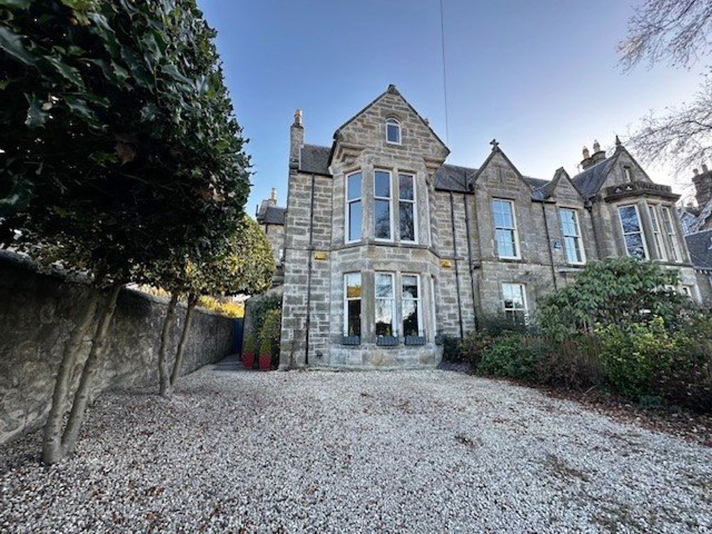 Property photo 1 of 26