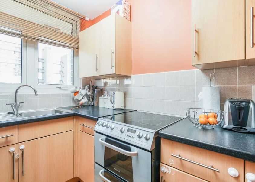 Property photo 3 of 11