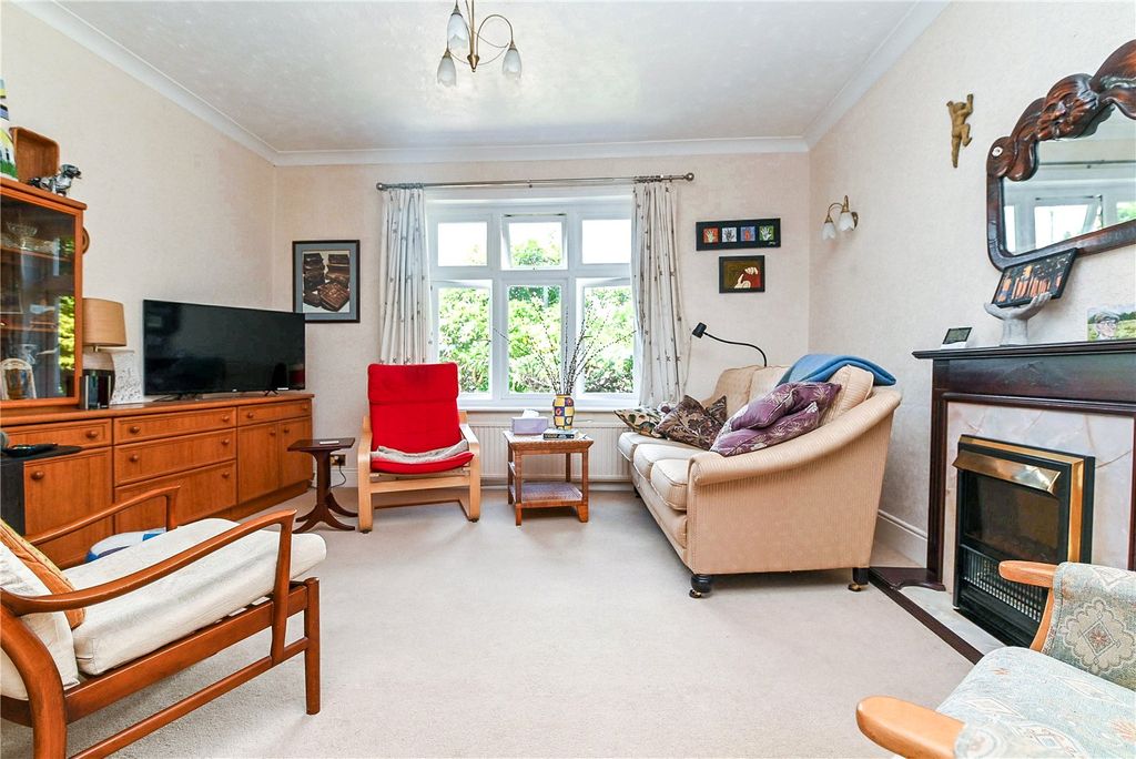 Property photo 3 of 20 Picture No. 06