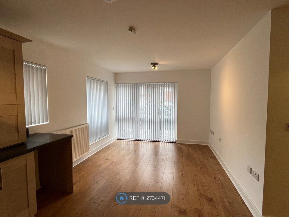 Property photo 3 of 10 Lounge