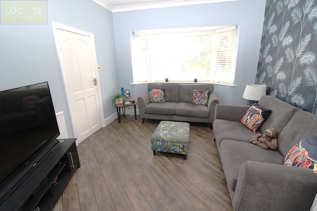 Property photo 3 of 16 Img_9405.Jpg