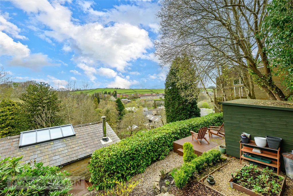 Additional image 28 of 4 bed semi-detached house for saleBank Lane, Holmbridge, Holmfirth, West Yorkshire HD9