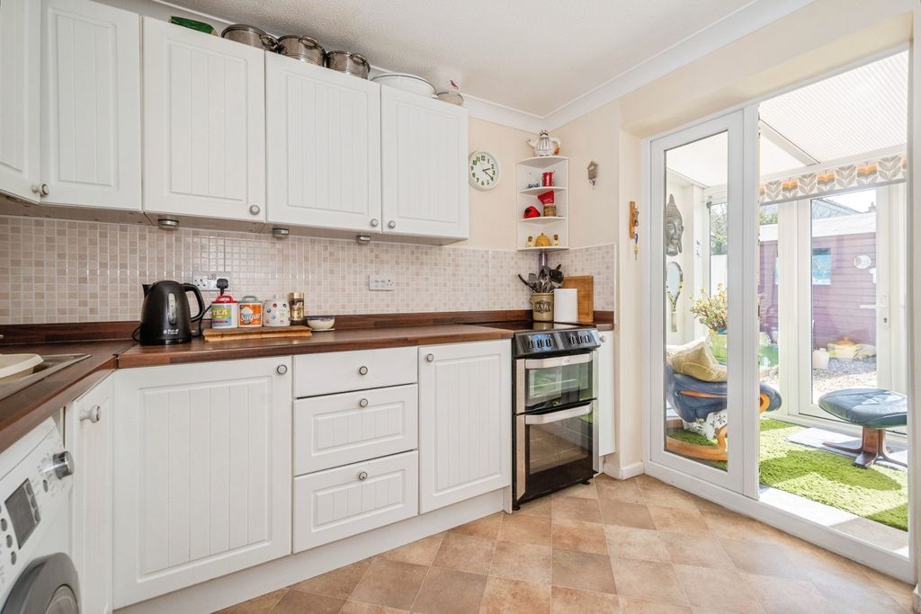 Property photo 3 of 15 Pbox-Img.Jpg