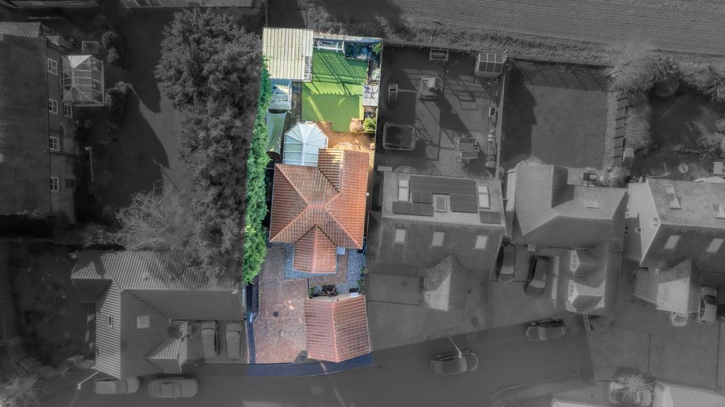 Property photo 1 of 40