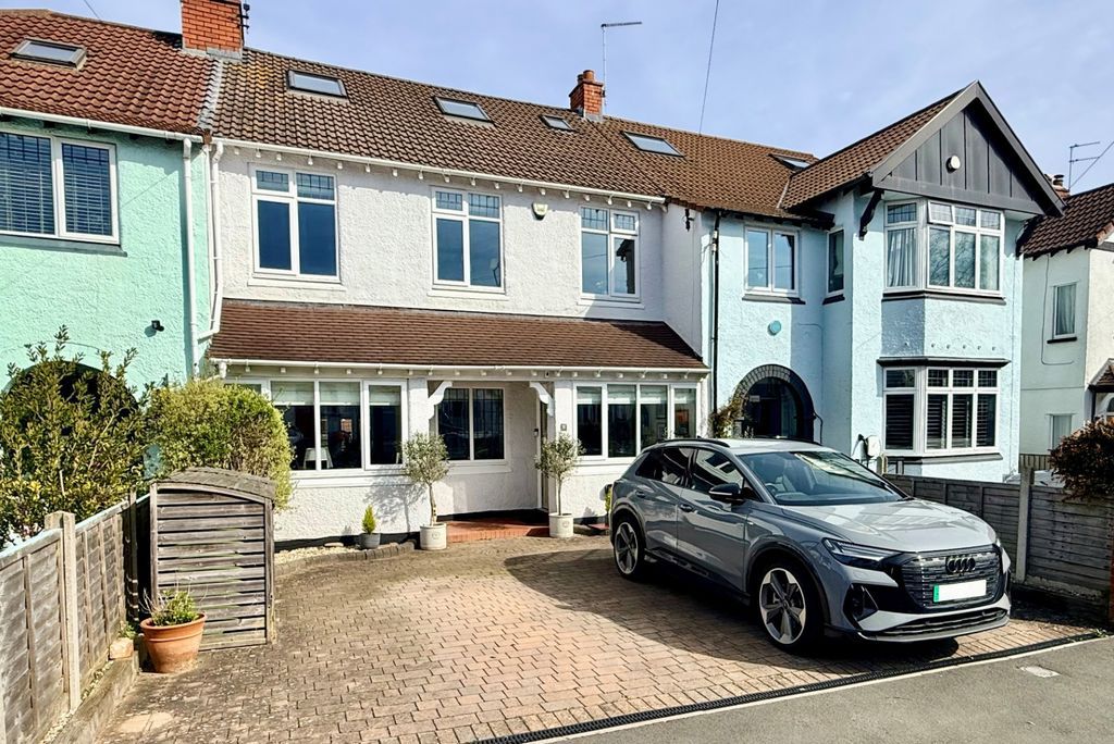 Property photo 2 of 19 External