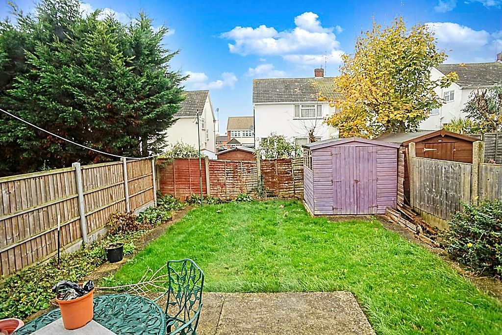 Property photo 2 of 9 Garden