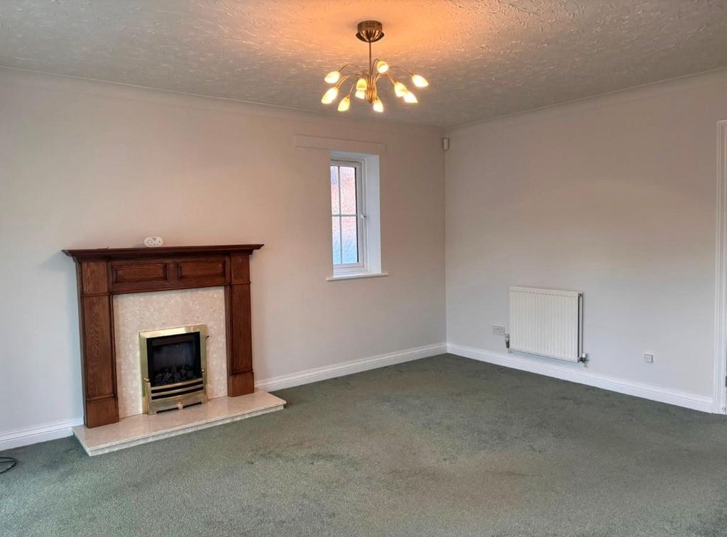 Property photo 3 of 17 B22.Jpg