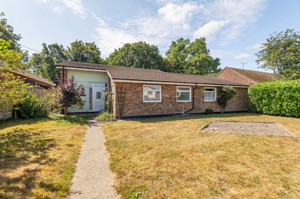 Property photo 1 of 18