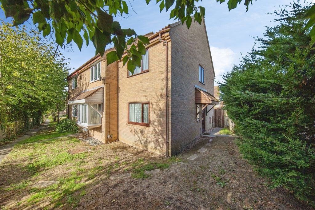 Property photo 1 of 15