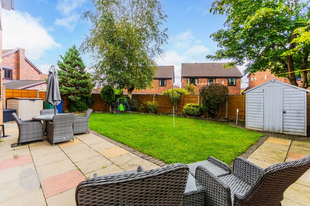 Property photo 2 of 49