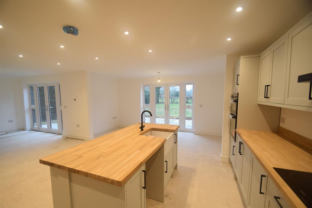 Property photo 2 of 13 Open Plan Living Space 3.Jpg