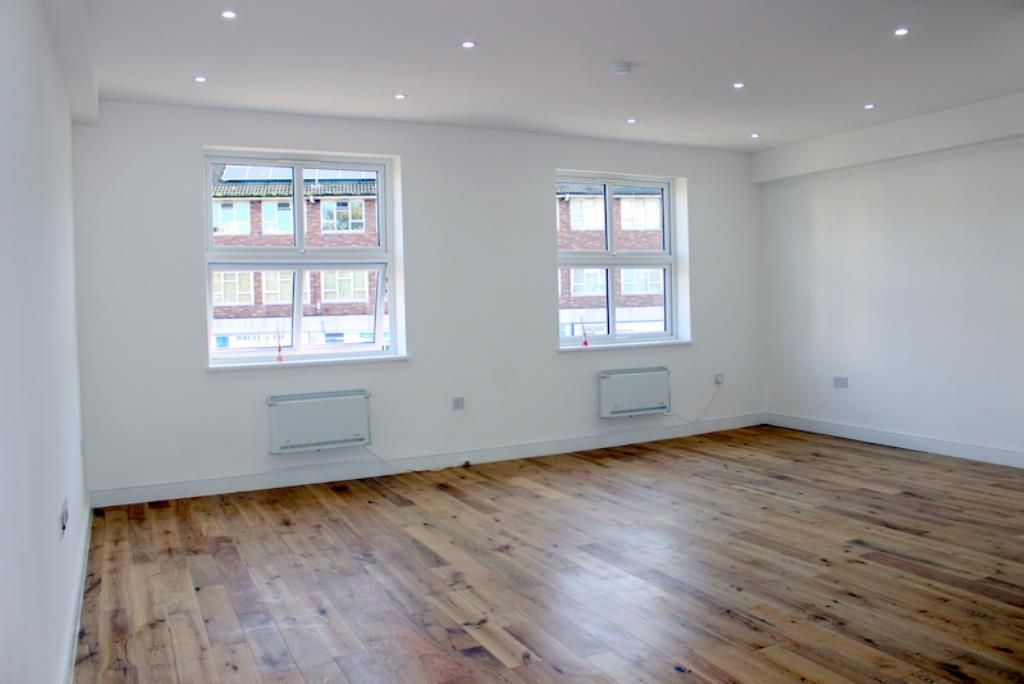 Property photo 1 of 3