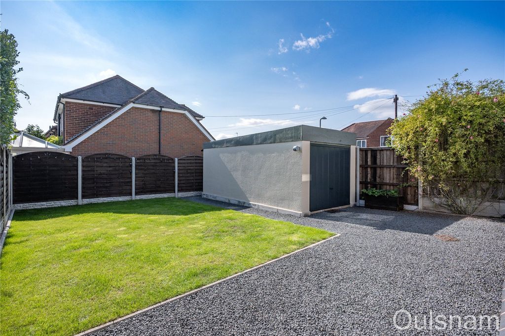 Property photo 3 of 31 Picture No. 23
