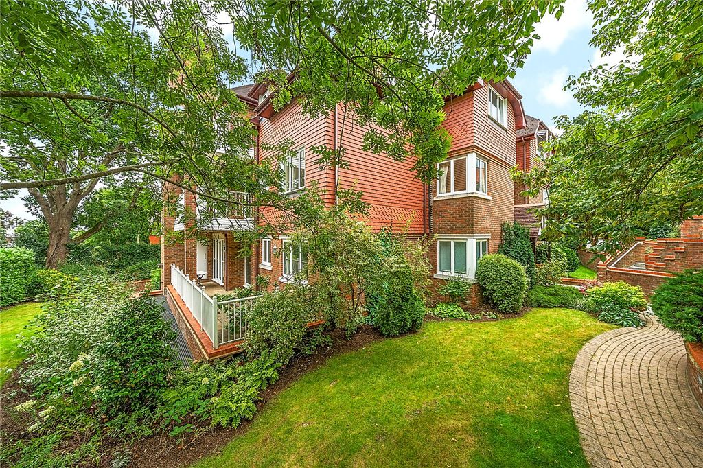 Property photo 1 of 16 Picture No. 19