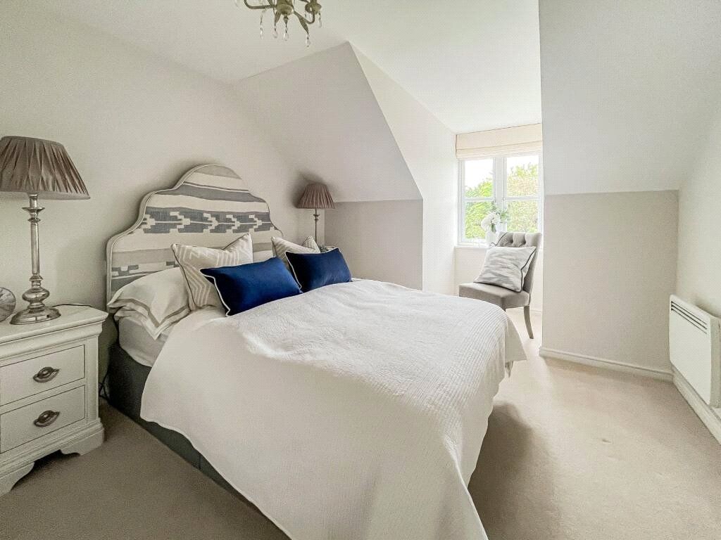 Property photo 3 of 12 Picture No. 05