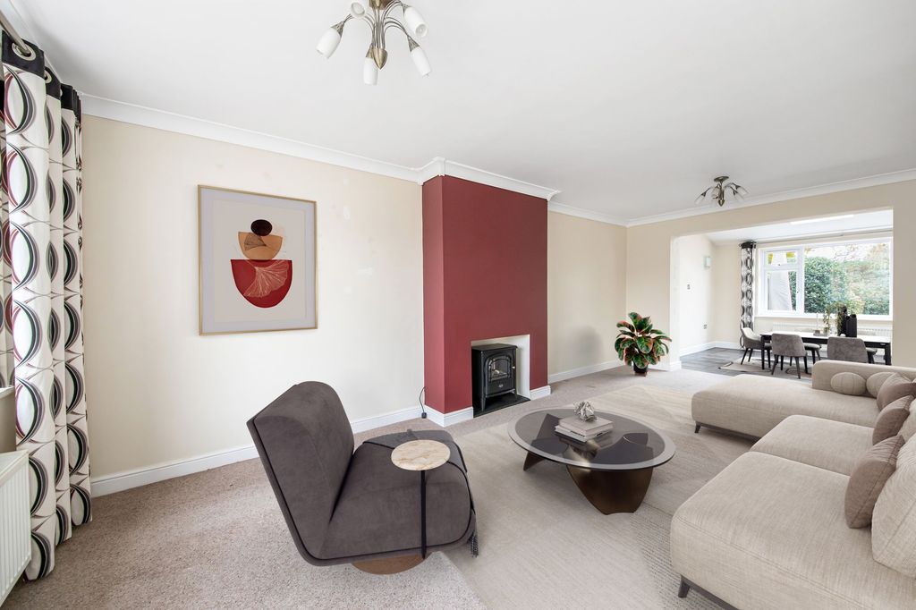 Property photo 2 of 36