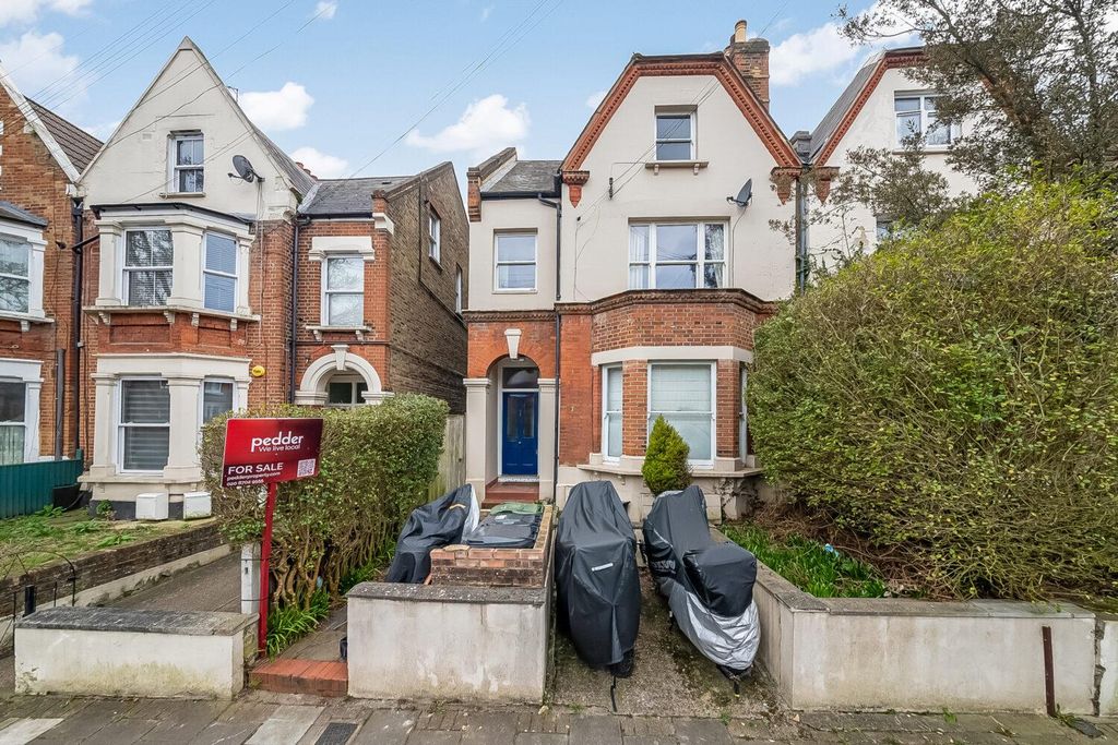 Property photo 2 of 10 8.Jpg