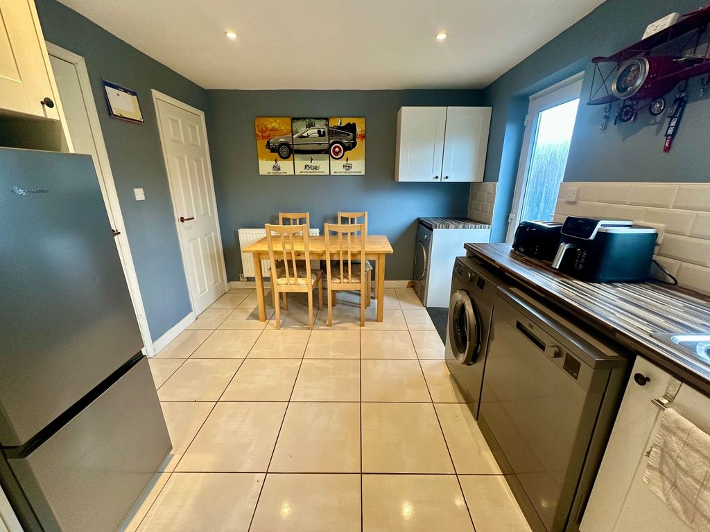 Additional image 5 of 3 bed semi-detached house for saleCedar Drive, Ibstock LE67