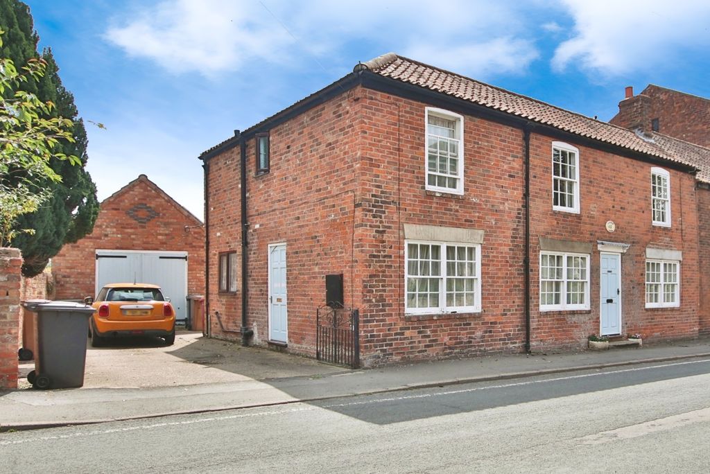 Property photo 2 of 16 3128655