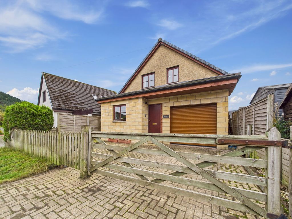 Property photo 1 of 21