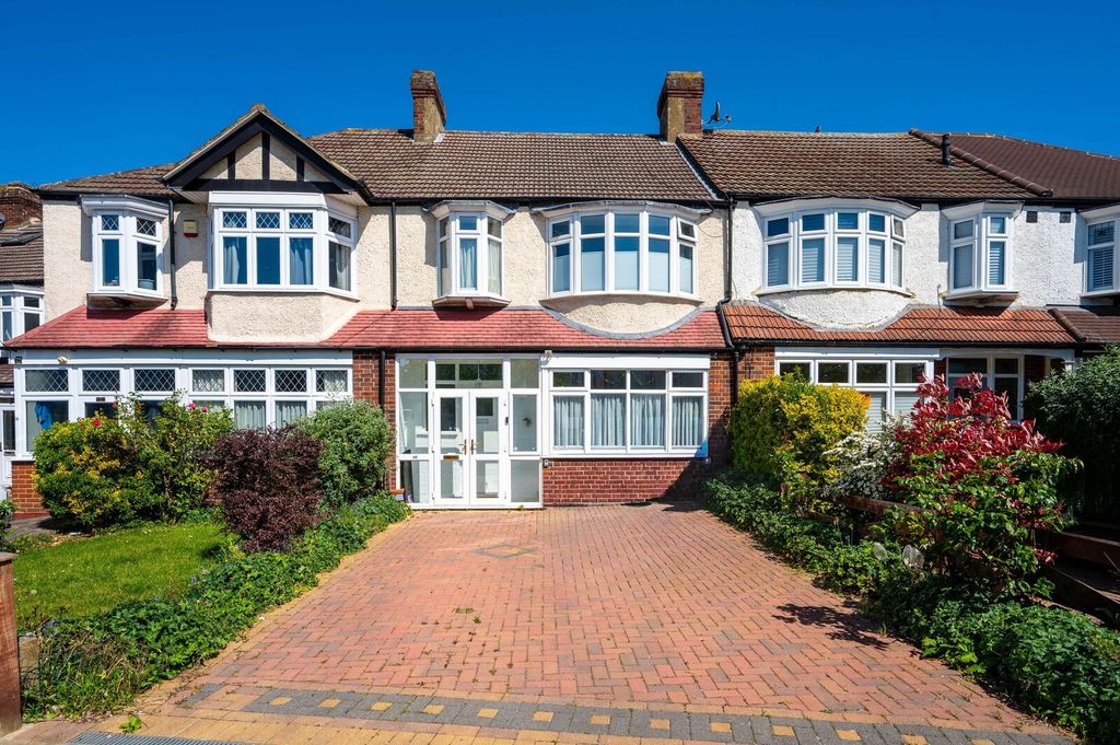 Property photo 1 of 12
