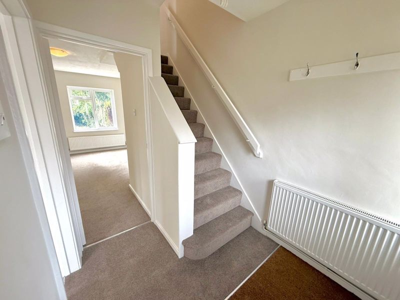 Property photo 2 of 24 Entrance Hall