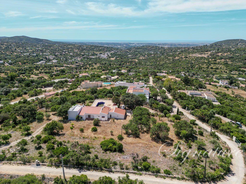 Property photo 1 of 10 Prime Hillside Location In Quinta Das Raposeiras | Panoramic Ocean Views | Exceptional Build Potential