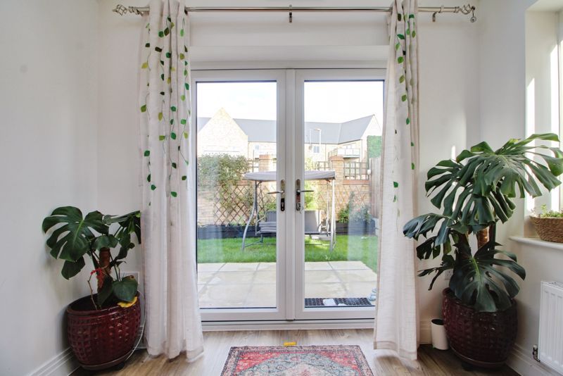 Property photo 3 of 17 Photo 9