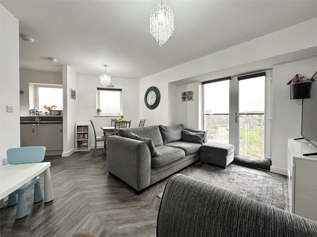 Property photo 1 of 17 Open Plan Living