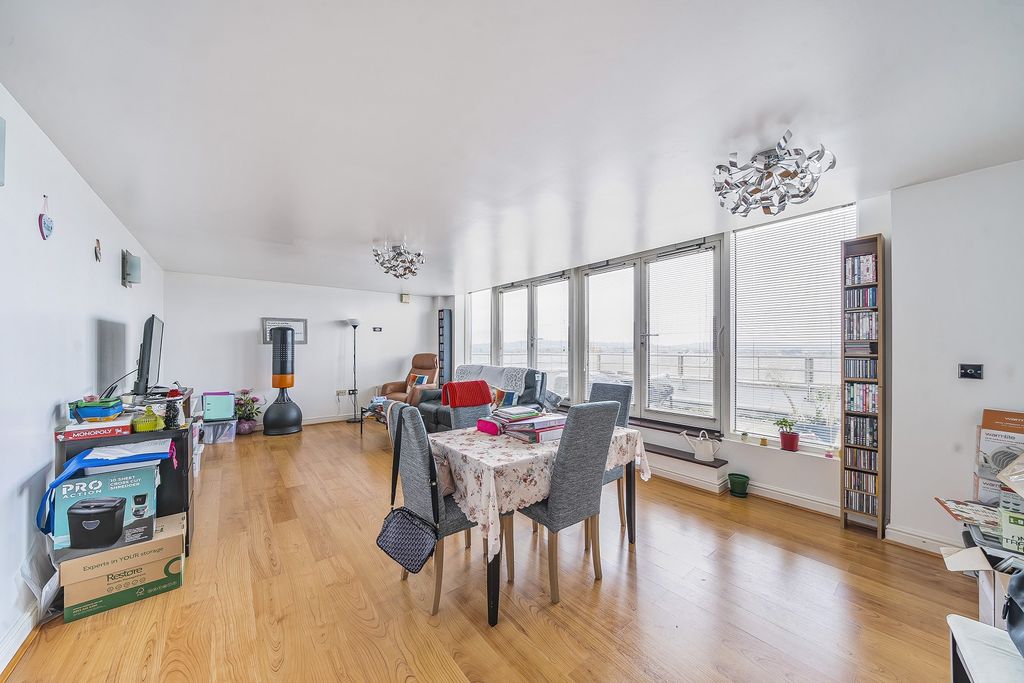 Property photo 2 of 12 Lounge-Diner