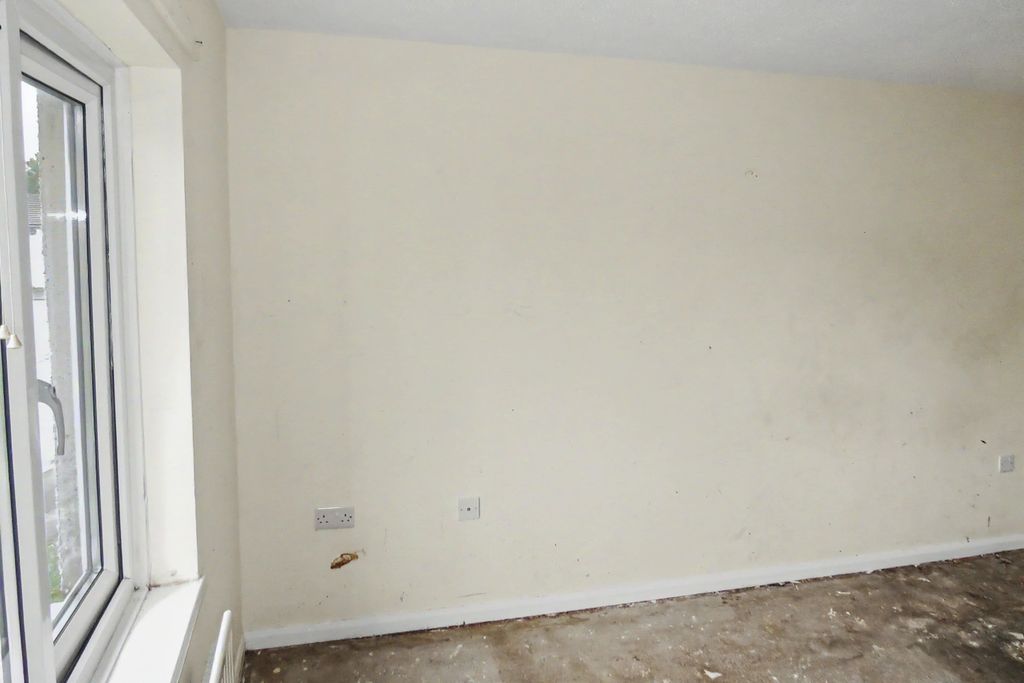 Property photo 3 of 12 153 New Rough Hey, Ingol, Preston, Lancashire, Pr2 7Bd