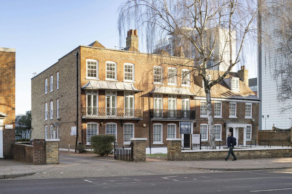 Property photo 1 of 6 MC4263-7203-Lr.Jpg