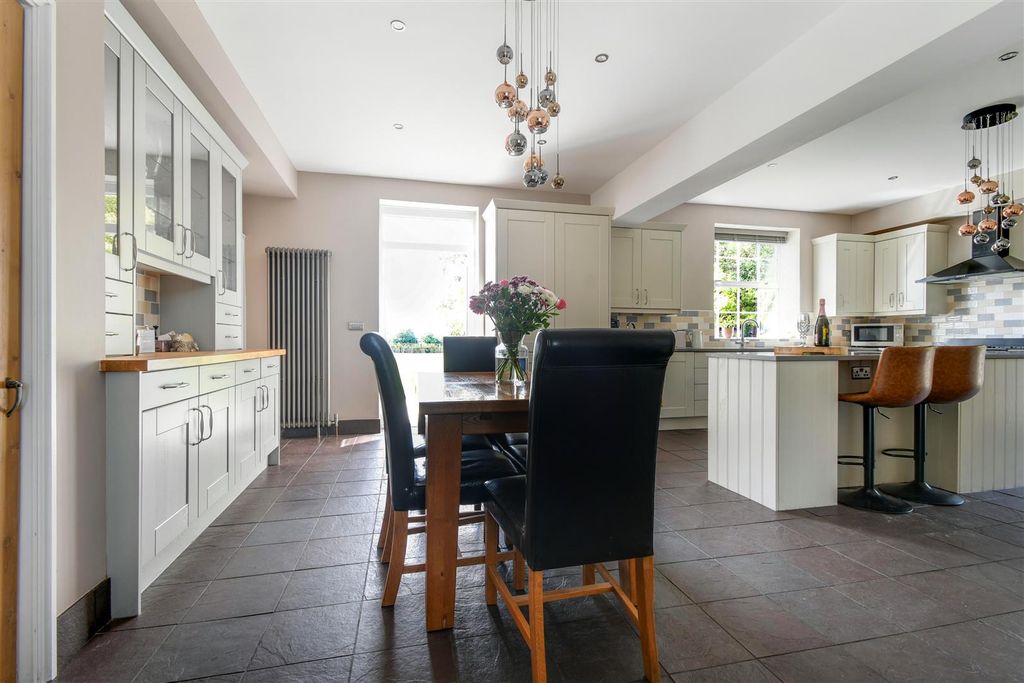 Property photo 2 of 51 Open Plan Kitchen Diner