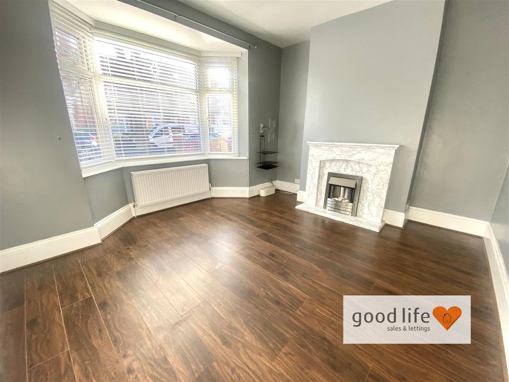 Property photo 2 of 16 20260115_121739230_Ios6Woodstock.Jpg