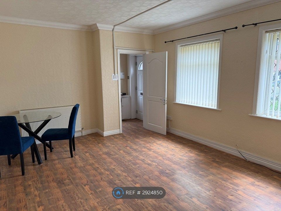 Property photo 1 of 27