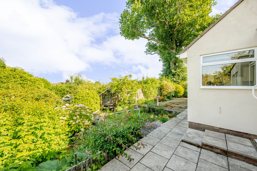 Property photo 3 of 16 Photo 17