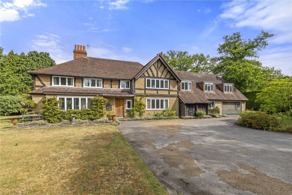 Property photo 1 of 19 Exterior